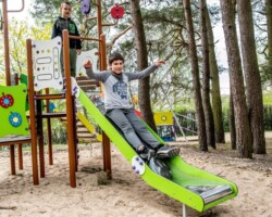 Plac zabaw w Ośrodku Róża Wiatrów Plac zabaw